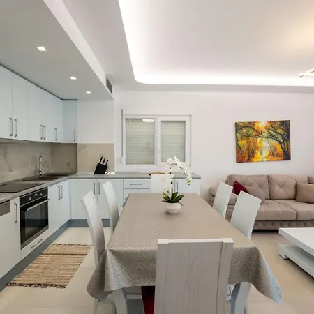 Luxury Sea View