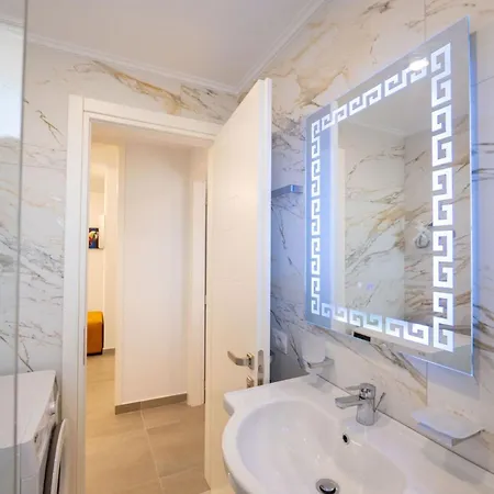 Luxury Sea View Apartamento Sarandë