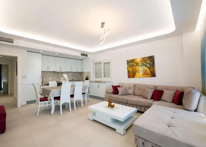 Apartment Luxury Sea View Sarandë