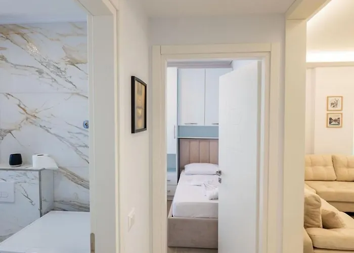 Luxury Sea View * Sarandë