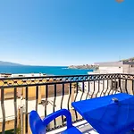Apartment Luxury Sea View *