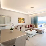 Luxury Sea View *