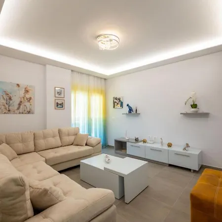 Luxury Sea View Apartment